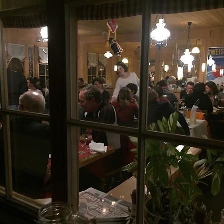 Gasthof Derby Hotell Zweisimmen Eksteriør bilde