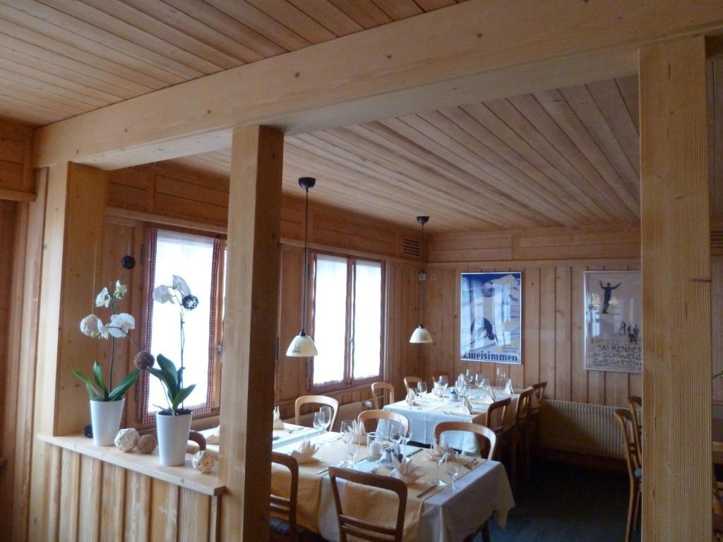 Gasthof Derby Hotell Zweisimmen Eksteriør bilde