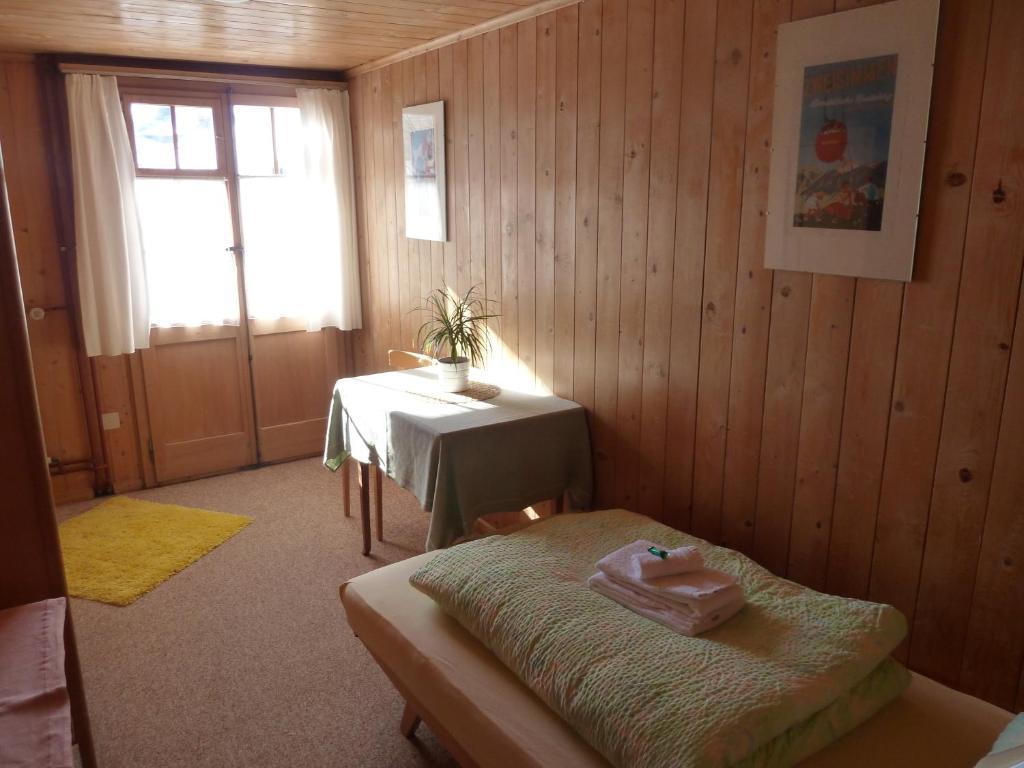 Gasthof Derby Hotell Zweisimmen Rom bilde