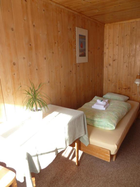 Gasthof Derby Hotell Zweisimmen Rom bilde