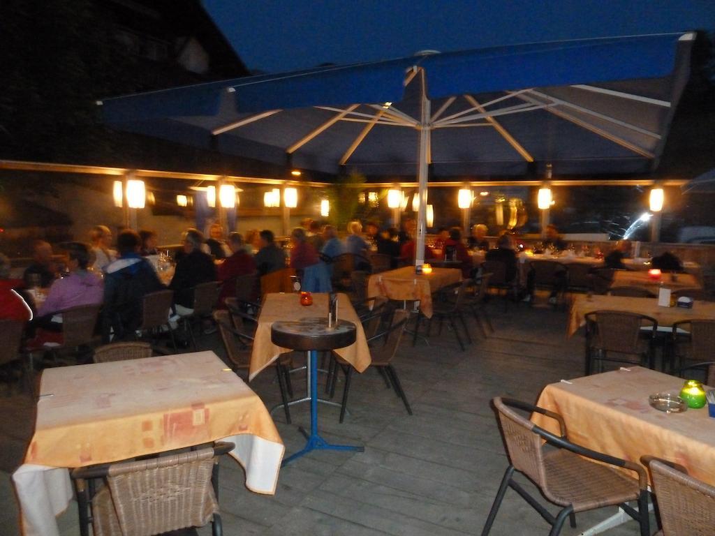 Gasthof Derby Hotell Zweisimmen Eksteriør bilde